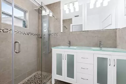 8240 NW 51st Court, Lauderhill, FL 33351 - Photo 9