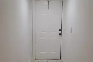 8000 Fairview Dr, Tamarac, FL 33321 - Photo 17