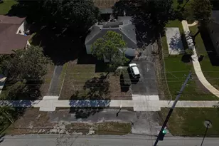 940 NW 151st St, Miami, FL 33169 - Photo 13