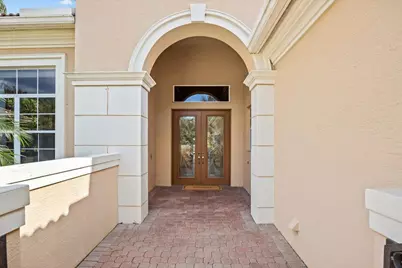 9301 SW Nuova Way, Port Saint Lucie, FL 34986 - Photo 5