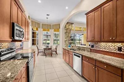 9301 SW Nuova Way, Port Saint Lucie, FL 34986 - Photo 5