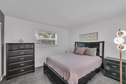 2607 NE 8th Avenue #34, Wilton Manors, FL 33334 - Photo 13