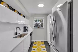 2607 NE 8th Ave, Wilton Manors, FL 33334 - Photo 9