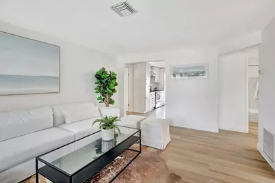 3019 N 57th Drive, Hollywood, FL 33021 - Photo 1