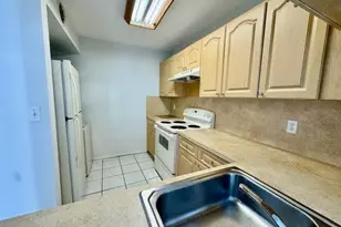 10006 Winding Lake Rd, Sunrise, FL 33351 - Photo 3