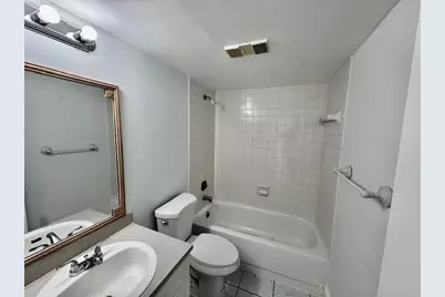 10006 Winding Lake Road #101, Sunrise, FL 33351 - Photo 9