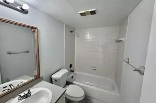 10006 Winding Lake Rd, Sunrise, FL 33351 - Photo 9