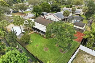 708 Dixie Ln, West Palm Beach, FL 33415 - Photo 5