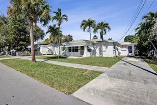 632 SW 8th St, Hallandale Beach, FL 33009 - Photo 3