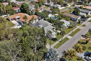 632 SW 8th St, Hallandale Beach, FL 33009 - Photo 57