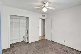 632 SW 8th St, Hallandale Beach, FL 33009 - Photo 37