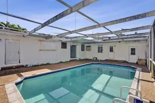 632 SW 8th St, Hallandale Beach, FL 33009 - Photo 43