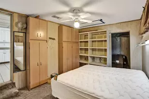 632 SW 8th St, Hallandale Beach, FL 33009 - Photo 17