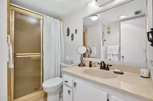 330 NE 26th Ave, Boynton Beach, FL 33435 - Photo 17