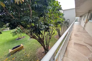 330 NE 26th Ave, Boynton Beach, FL 33435 - Photo 27