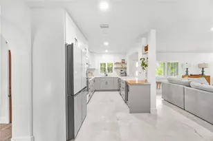 2520 Yacht Club Blvd, Fort Lauderdale, FL 33304 - Photo 9