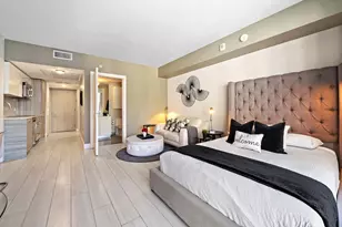 1300 Brickell Bay Dr, Miami, FL 33131 - Photo 17