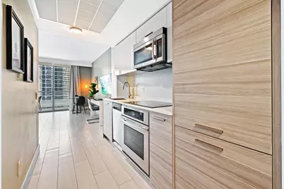 1300 Brickell Bay Drive #2600, Miami, FL 33131 - Photo 5
