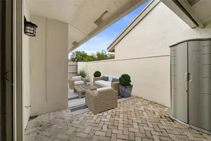 3094 S Oakland Forest Dr, Oakland Park, FL 33309 - Photo 17