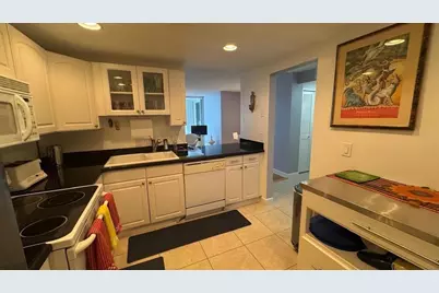 2200 NE 33rd Avenue #11F, Fort Lauderdale, FL 33305 - Photo 9