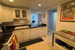 2200 NE 33rd Ave, Fort Lauderdale, FL 33305 - Photo 9