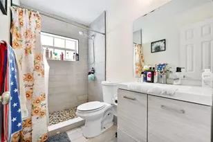 6810 Merion Ct, North Lauderdale, FL 33068 - Photo 13