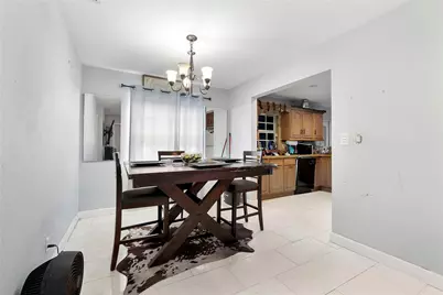 6810 Merion Court, North Lauderdale, FL 33068 - Photo 5