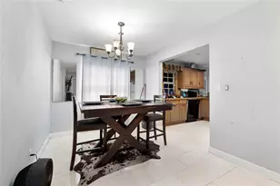 6810 Merion Ct, North Lauderdale, FL 33068 - Photo 5