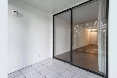 210 Lake Pointe Drive #103, Fort Lauderdale, FL 33309 - Photo 25