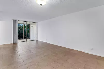 210 Lake Pointe Drive #103, Fort Lauderdale, FL 33309 - Photo 3