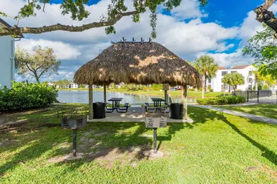 210 Lake Pointe Drive #103, Fort Lauderdale, FL 33309 - Photo 41