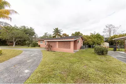 4797 NW 3rd Street, Plantation, FL 33317 - Photo 3