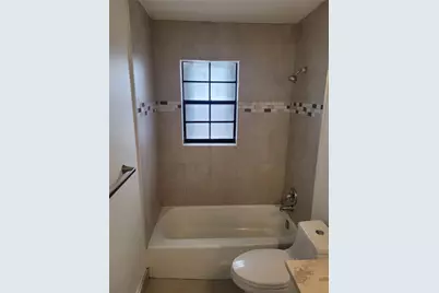 770 NE 38th Street #F, Oakland Park, FL 33334 - Photo 11