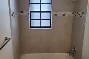 770 NE 38th St, Fort Lauderdale, FL 33334 - Photo 11