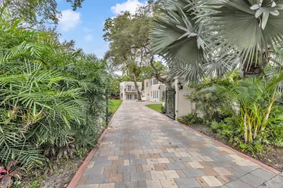 5960 N Bayshore Drive, Miami, FL 33137 - Photo 9