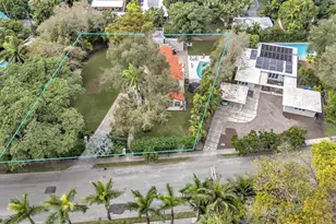 5960 N Bayshore Dr, Miami, FL 33137 - Photo 3