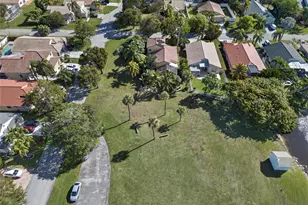 693 NW 46th Ave, Deerfield Beach, FL 33442 - Photo 41