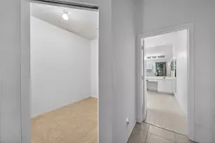 693 NW 46th Ave, Deerfield Beach, FL 33442 - Photo 21