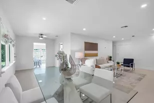 375 Orange Way, West Palm Beach, FL 33405 - Photo 3