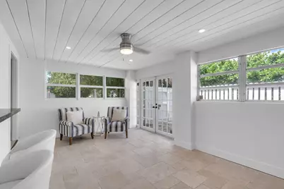 375 Orange Way, West Palm Beach, FL 33405 - Photo 5