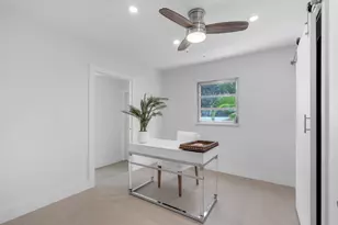 375 Orange Way, West Palm Beach, FL 33405 - Photo 9