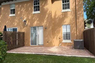 6903 Julia Gardens Dr, Coconut Creek, FL 33073 - Photo 11