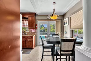 5180 SW 13th St, Plantation, FL 33317 - Photo 13