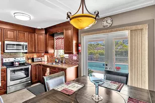 5180 SW 13th St, Plantation, FL 33317 - Photo 15