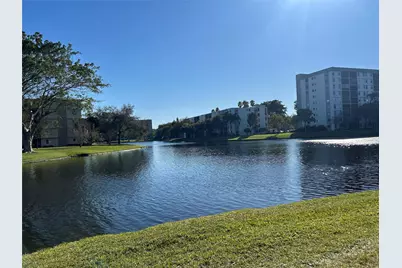 [Address not provided], Pompano Beach, FL 33069 - Photo 17