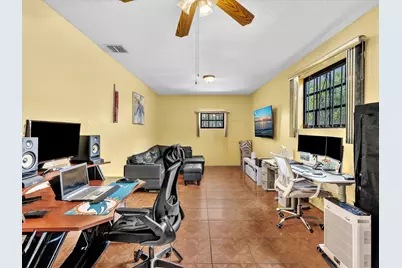 2285 NW 195th Street, Miami Gardens, FL 33056 - Photo 19