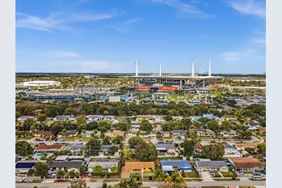 2285 NW 195th Street, Miami Gardens, FL 33056 - Photo 35