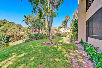 7484 La Paz Boulevard #101, Boca Raton, FL 33433 - Photo 7