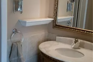 430 Commodore Dr, Plantation, FL 33325 - Photo 9