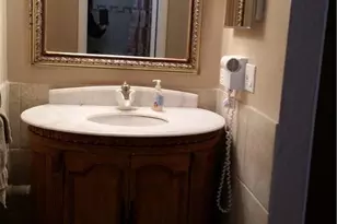 430 Commodore Dr, Plantation, FL 33325 - Photo 3